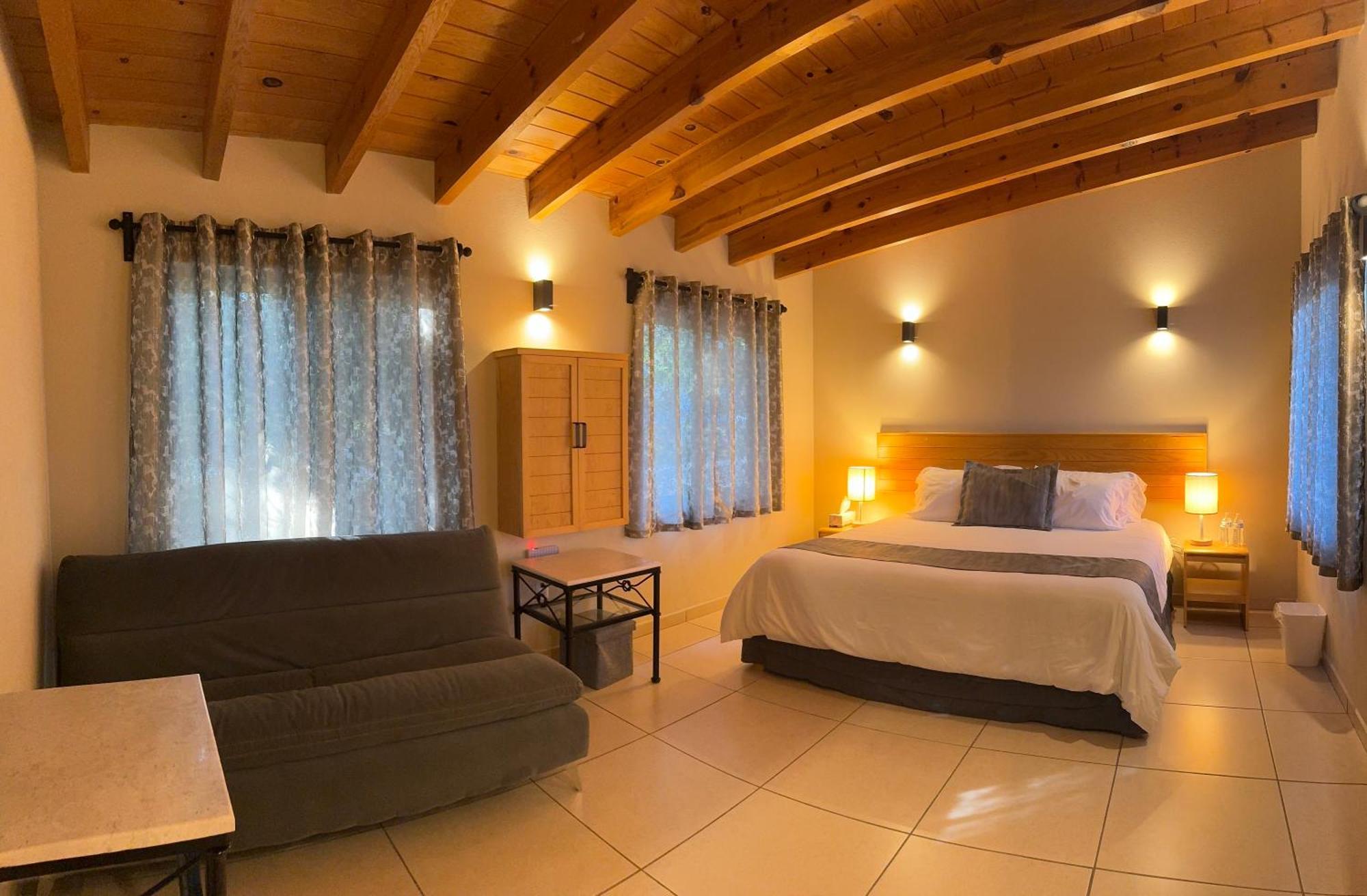 Club Vergel Resort Bernal Eksteriør bilde