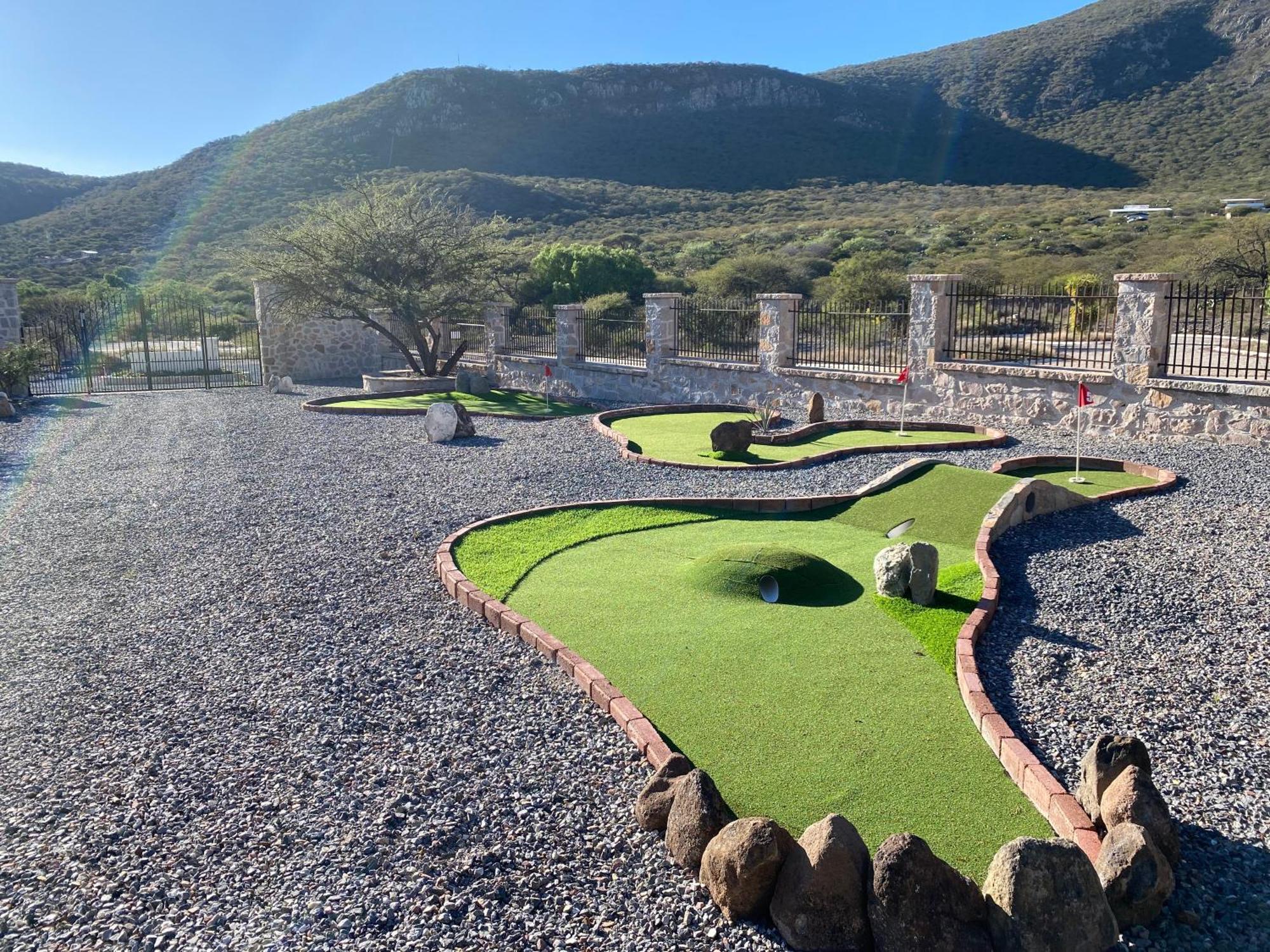 Club Vergel Resort Bernal Eksteriør bilde